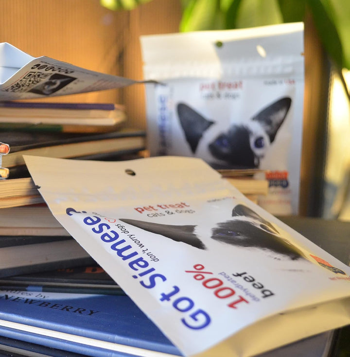 Pet Treat. Cats & Dogs. 100% Dehydrated Beef, Human Grade, USDA Choice Grade, 0.995Oz