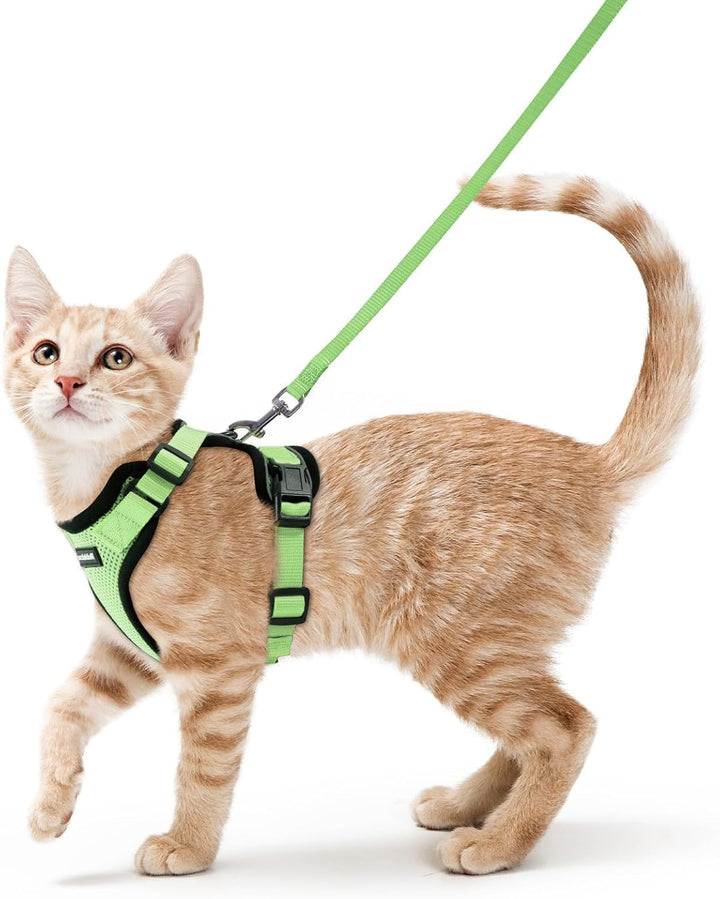 Cat Harness and Leash for Walking, Escape Proof Soft Adjustable Vest Harnesses for Cats, Easy Control Breathable Reflective Strips Jacket, Black, XS