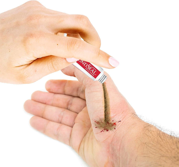 Woundseal Powder 4 Each (Pack of 2) - Wound Care First Aid for Cuts, Scrapes and Abrasions - Stops Bleeding in Seconds without Stitches or Bandages - Safe and Effective for People of All Ages and Pets