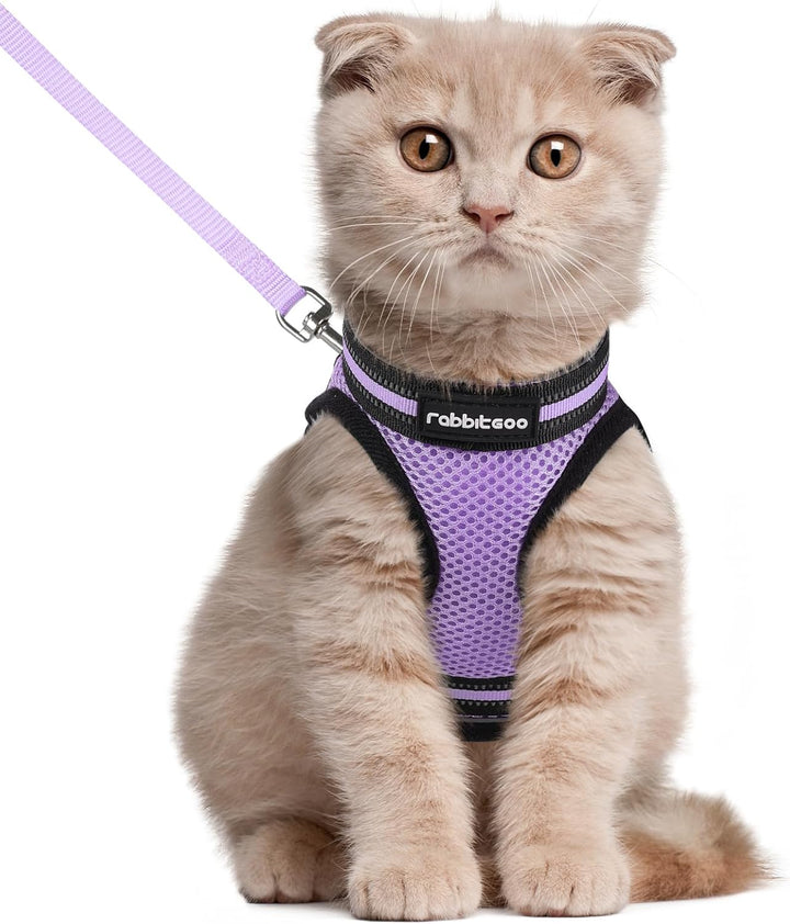 Cat Harness and Leash Set for Walking Escape Proof, Adjustable Soft Kittens Vest with Reflective Strip for Cats, Comfortable Outdoor Vest, Light Purple, S