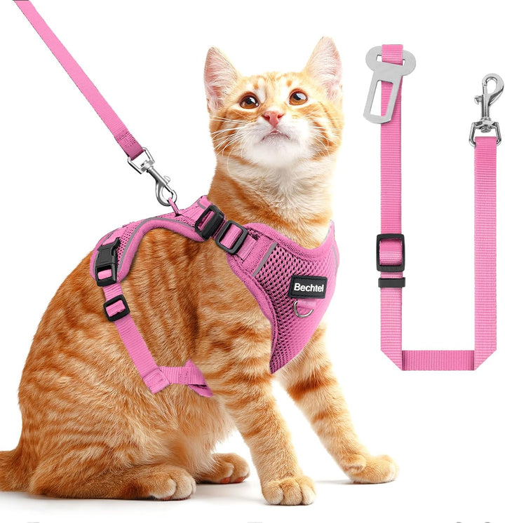Cat Harness, Cat Harness and Leash for Walking, Adjusted in Four Directions and Breathable Cat Harness for anti Escape That Can Be Fitted and Positioned, Reflective Strips Harness, Black, S