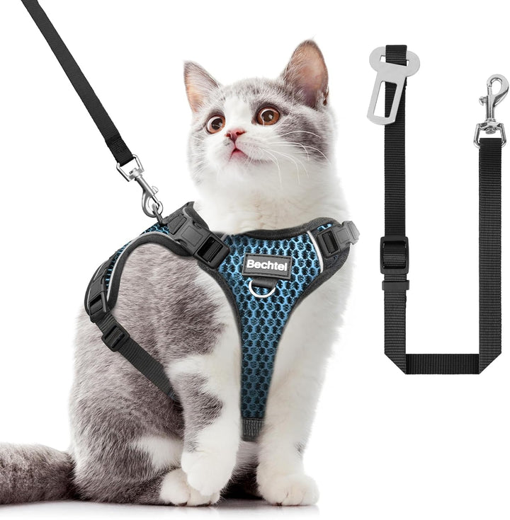 Cat Harness, Cat Harness and Leash for Walking, Adjusted in Four Directions and Breathable Cat Harness for anti Escape That Can Be Fitted and Positioned, Reflective Strips Harness, Black, S