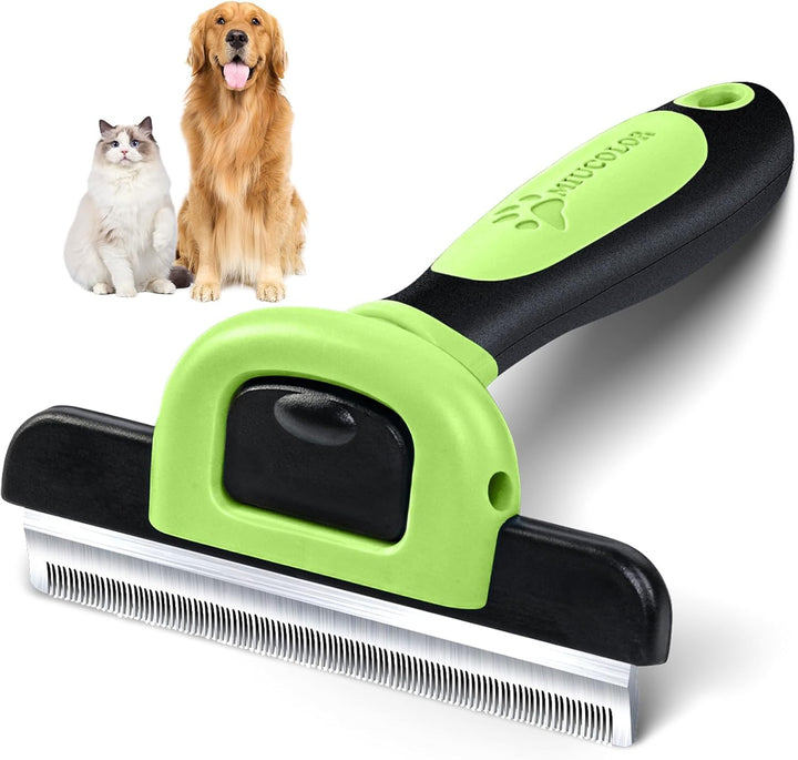 Pet Grooming Brush, Deshedding Tool for Dogs & Cats, Effectively Reduces Shedding by up to 95% for Short Medium and Long Pet Hair