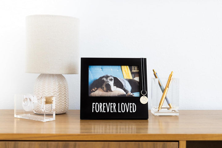 Forever Loved Pet Keepsake Picture Frame, Photo Frame for Pet Owners and Dog Lovers, Ideal Memorial Gift for Loss of Dog and Pet Remembrance, Wall Mount and Tabletop Frame, Black