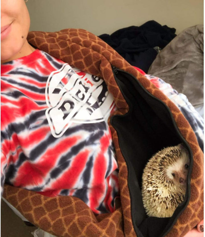 Pet Bonding Scarf - Carry Bonding Pouch - for Chinchillas, Hedgehogs, Rats, Sugar Gliders, Guinea Pigs, Rabbits, Hamsters, Gerbils, Squirrels, Ferrets, Kittens, Parrots, Birds, Reptiles (Black)