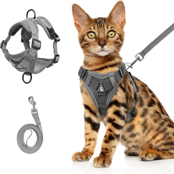 Cat Chest Harness and Leash, Anti-Escape Adjustable Soft Mesh Cat Leash and Chest Harness Set for All Types of Cats Cat Vests (Grey, 11.02-16.5Lb)