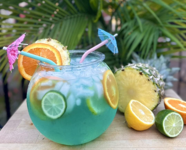 1 Gallon Fish Bowl: round Crystal Clear Plastic Is Break-Resistant and Light Weight. Ideal for Betta Fish Aquarium, Home Décor and Party Drinks