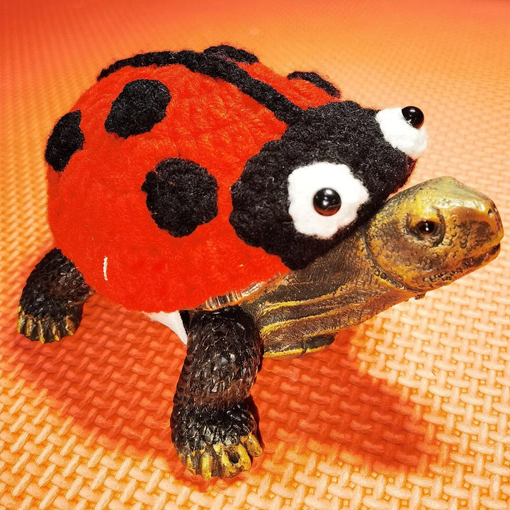 Turtle Sweater Cosplay Clothes Handmade Winter Warm Knitted Turtle Sweater with Adjustable Strap Small Animal Sweater Tortoise Apparel for Christmas Halloween Party Photo Shoot (4 Inch,Ladybug)