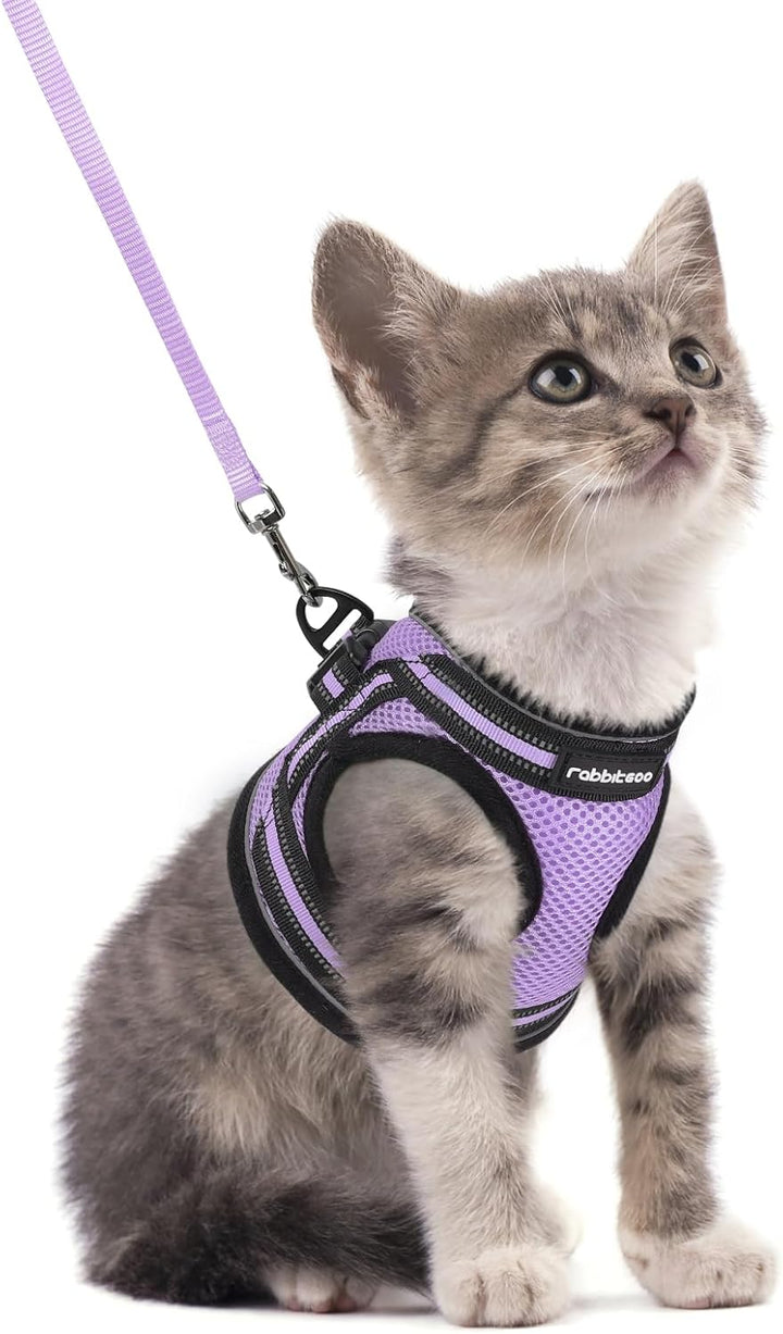 Cat Harness and Leash Set for Walking Escape Proof, Adjustable Soft Kittens Vest with Reflective Strip for Cats, Comfortable Outdoor Vest, Black, S