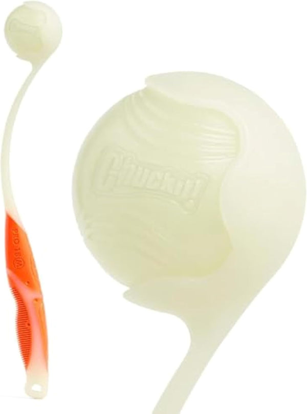 Chuckit Pro Fetch Toy Ball Launcher for Dogs; Compatible with Any  Medium Size 18 Inch + Max Glow Ball